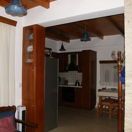 Modish In Lefkogia Crete With Swimming Pool * Lefkogeia