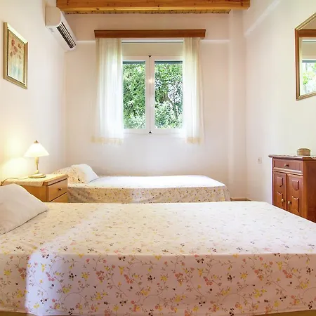 Villa Modish In Lefkogia Crete With Swimming Pool *